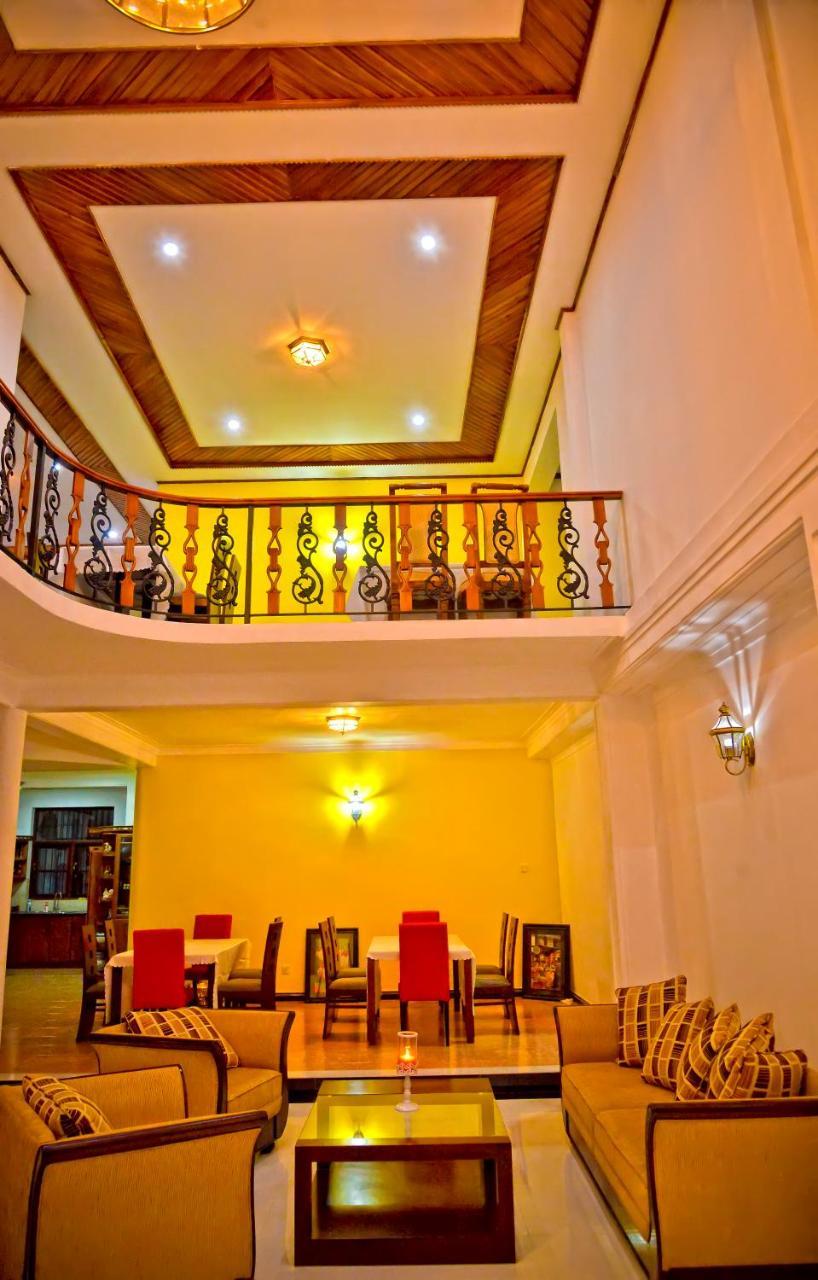 Siluni'S Villa Anurâdhapura Extérieur photo